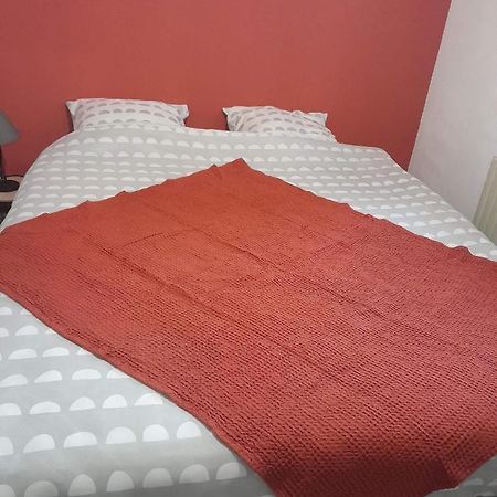Chambre D'Hote Le Pin ラ・トゥール・デュ・パン エクステリア 写真