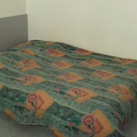 Chambre D'Hote Le Pin ラ・トゥール・デュ・パン エクステリア 写真
